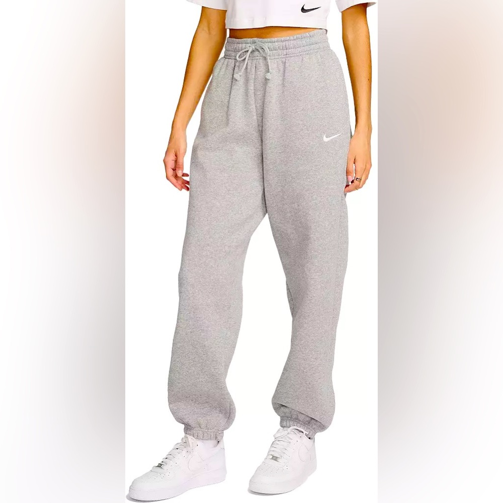 Nike baggy Charcoal Gray Joggers